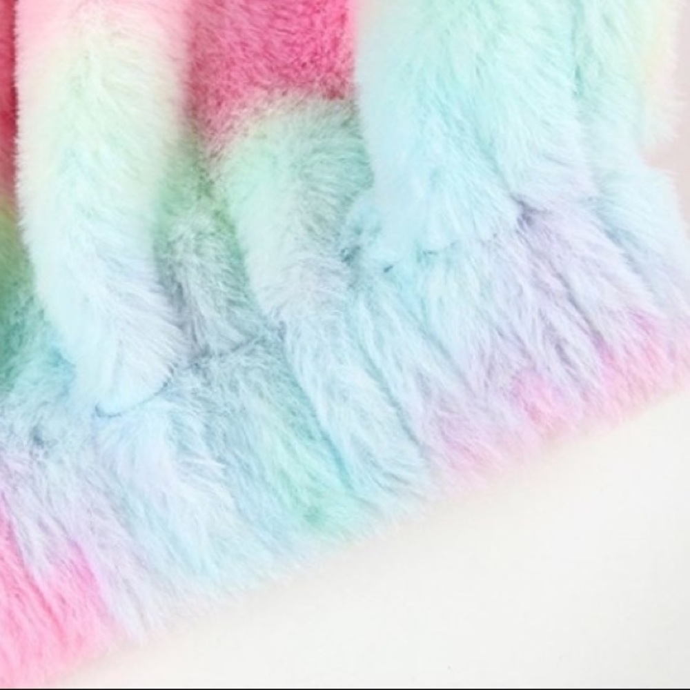 Fluffy bright cropped pullover (NWT) - Picture 14 of 16